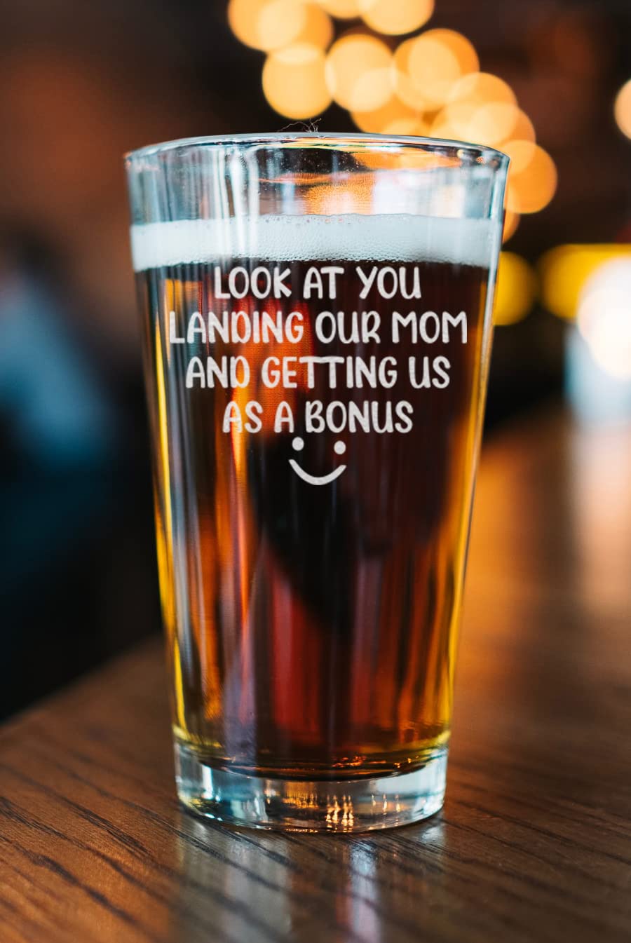 CARVELITA Look At You Landing Our Mom And Getting Us As A Bonus 16oz Beer Glass, Father's Day Beer Pint For Dad, Bonus Dad, Birthday Gifts For Stepdad, Sarcastic Gifts