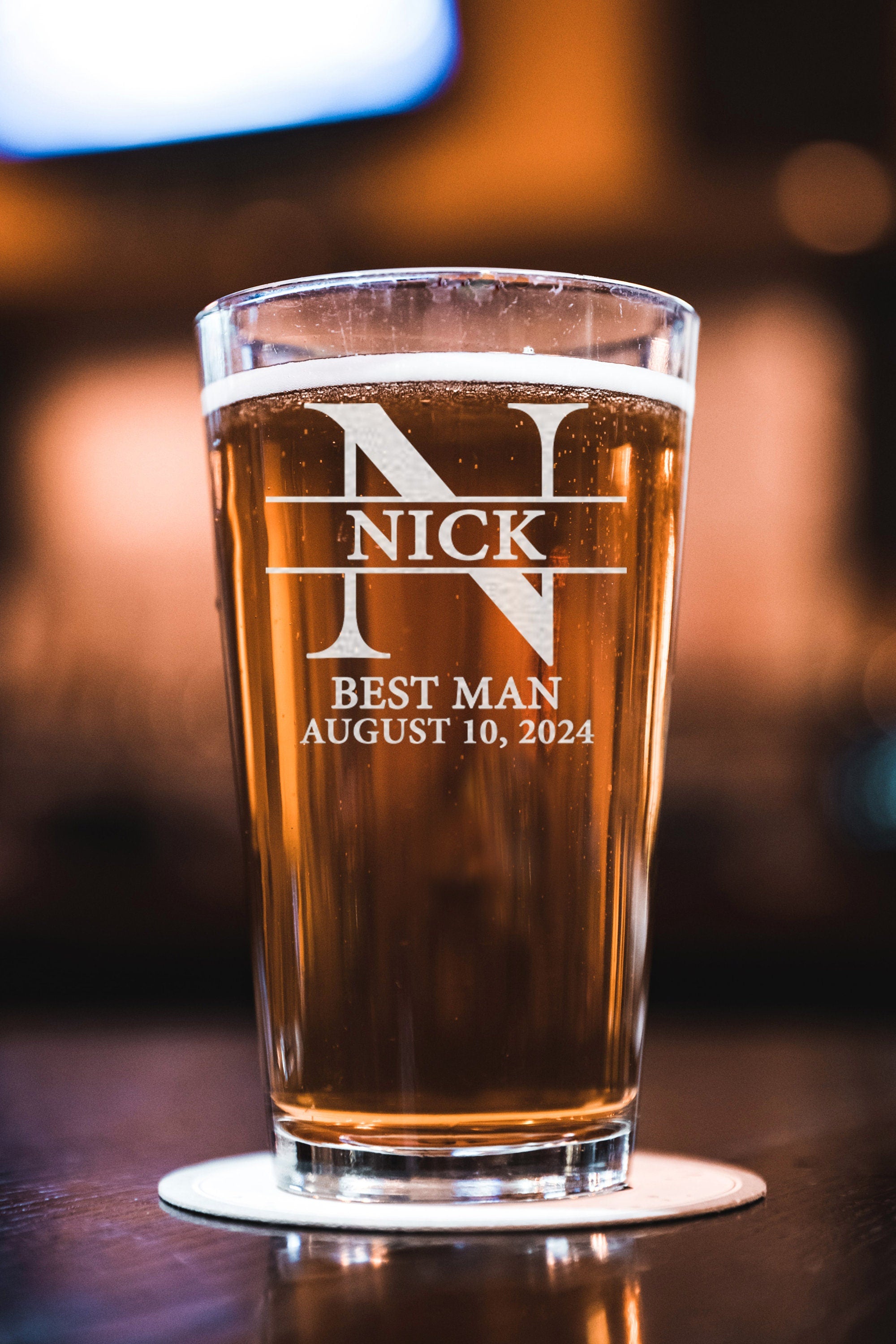 Engraved Groomsman Beer Glass, Personalized Best Man Gift, 16oz Pint Glass