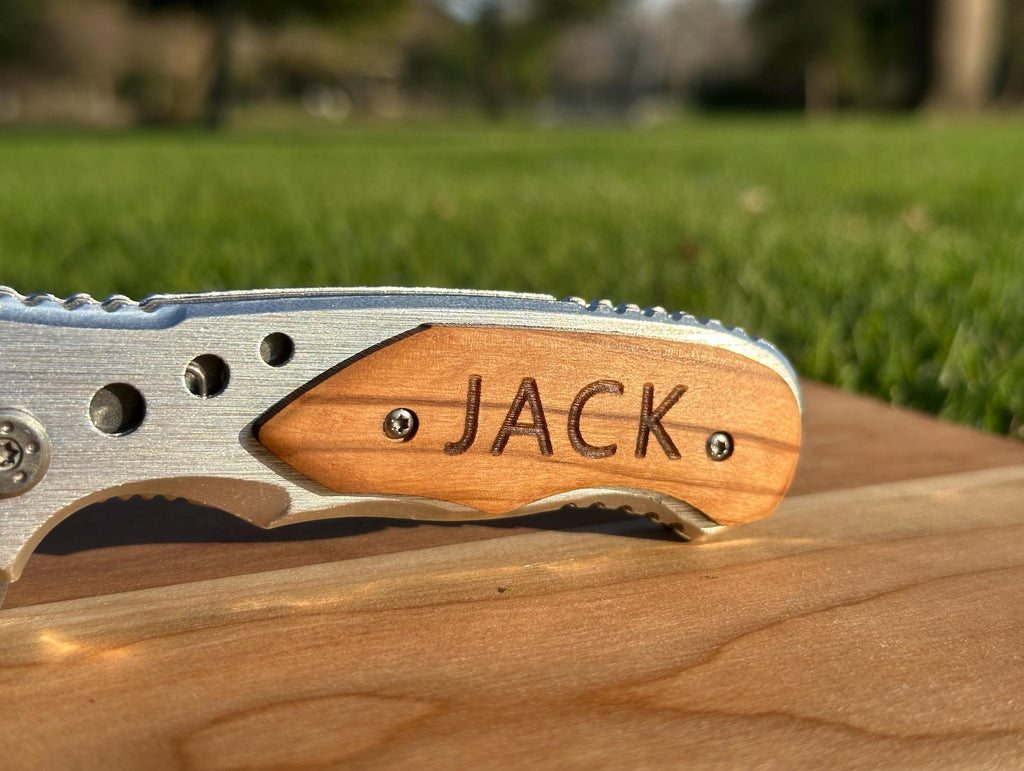 Engraved Wooden Handle Pocket Knife, Personalized Tactical Folding Knife, Father's Day, Wedding, Groomsman