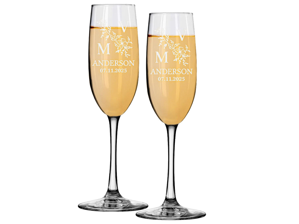 Personalized Wedding Champagne Flutes, Engraved Mr and Mrs Champagne Glasses, Set of 2 Engagement Gifts, Toasting Glasses, Housewarming Gift